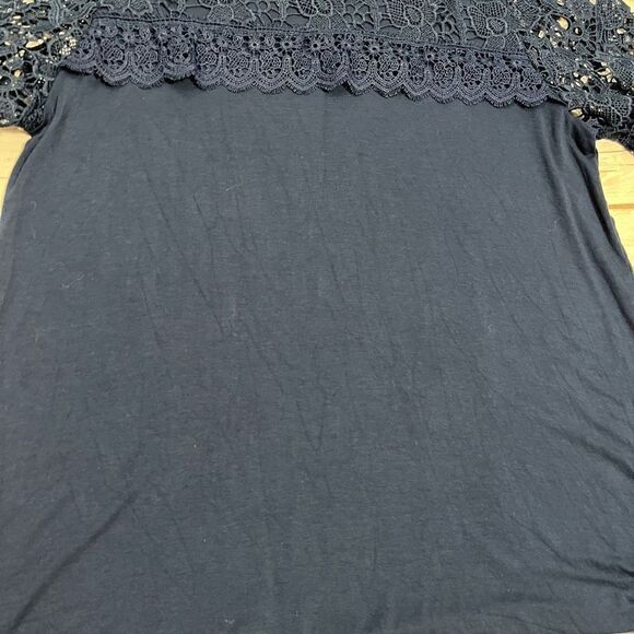 Adrianna Papell Navy Blue Top Shirt Lace Sleeves And Neckline Overlay Size Small - Picture 9 of 11